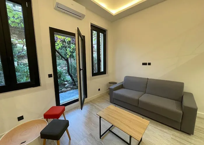 公寓 Pasteur, Antibes Centre, Calme Et Renove