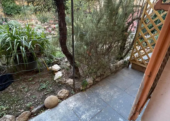 Chez Marlène bis, Vieil Antibes, Port Vauban Apartment